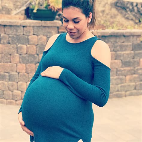 Witness The Unique Belly Of A Woman Pregnant With Quadruplets