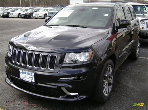 2012 Jeep Grand Cherokee Srt8 4x4 In Brilliant Black Crystal Pearl