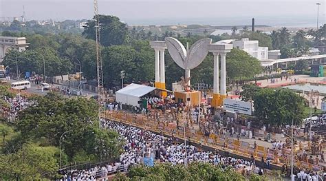 aiadmk leaders ops eps unveil grand memorial of former tamil nadu cm j jayalalithaa chennai