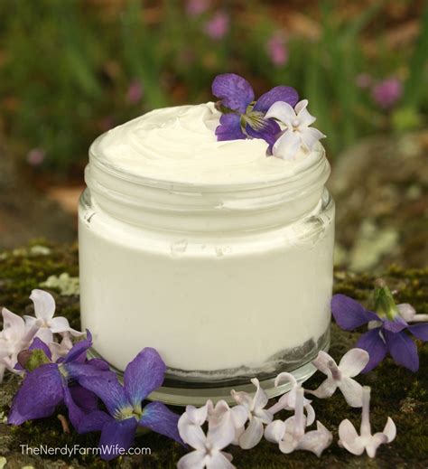 Lavender Face Cream With Lilacs And Violets 3 Recipes Lavender