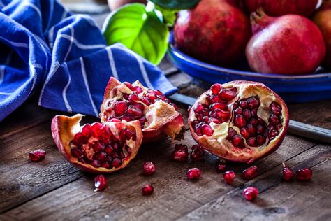 Pomegranate recipes | Bristol Farms
