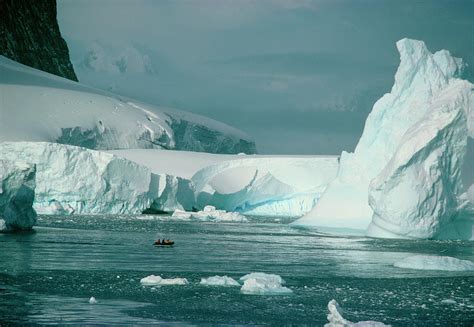 Antarctic Icebergs Photograph By Simon Fraserscience Photo Library