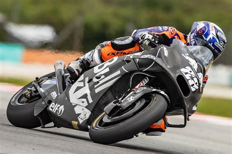Photo of ktm racing / by denis korza. 2021 KTM MotoGP Shakeup: Espargaró Out; Oliveira and ...