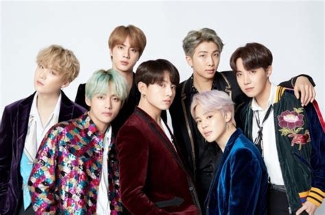 South Korean Boyband Bts Makes History With Their Debut Wembley Stadium