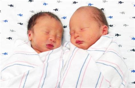 woman gives birth to twins eleven weeks apart