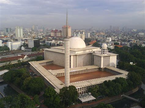 Masjid Istiqlal Jakarta Mulut Terindah