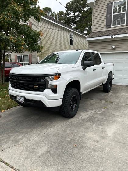 View Build 4 Inch Lifted 2023 Chevy Silverado 1500 4wd Rough Country