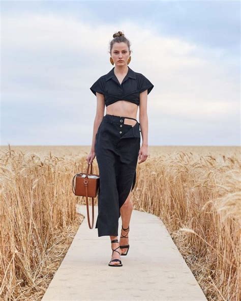 Jacquemus Brings Fashion Show To Idyllic Wheat Field