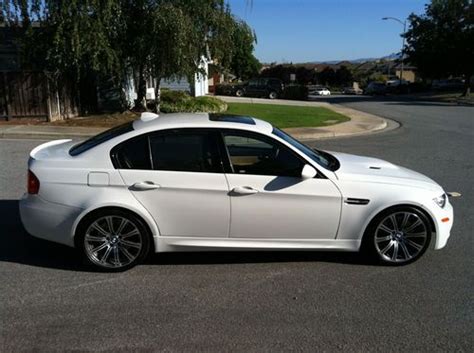 Wheel size for the 2010 bmw m3 will vary depending on model chosen, although keep in mind that many manufacturers offer alternate wheel sizes as options on many models.the wheel size available will alter the range of tyres available to be fitted. Buy used 2008 BMW M3 Base Sedan 4-Door 4.0L in San Jose, California, United States