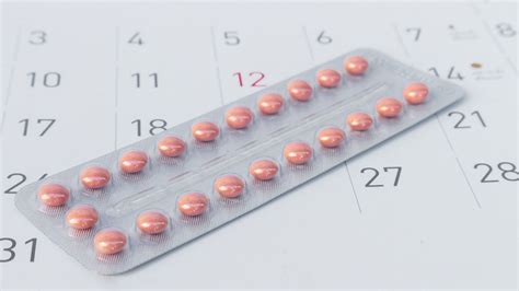 Aliviar El Síndrome Premenstrual Tratar El Acné Y Otros Usos De Las
