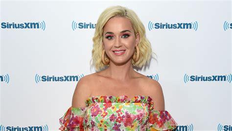 Katy Perry Looks Better Than Ever In Her Birthday Suit Shes 35