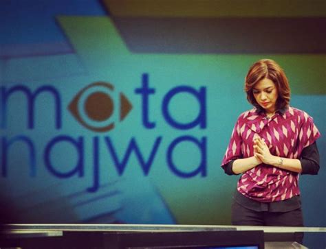 6 Penampilan Najwa Shihab Yang Anggun Dan Dewasa Menggunakan Kain Khas Indonesia