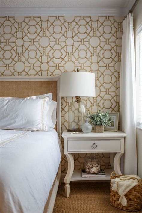 Statement Wallpapers To Revive Your Master Bedroom
