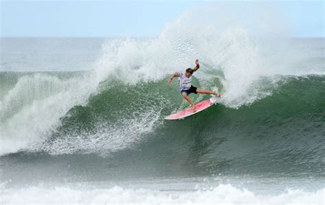 Race For The Gold Heats Up In Nicaragua 2013 Dakine Isa World Junior