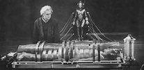 ONE OF THE FIRST ROBOTS DEPICTED IN THE EARLY CINEMA YEARS AND THEIR ...