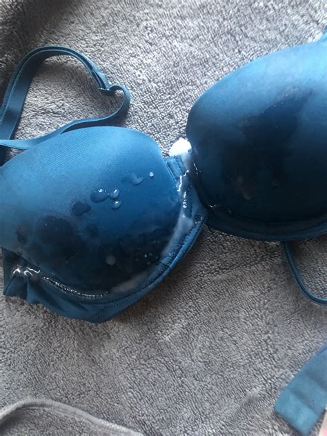 Best R Cumonbras Images On Pholder It Came Pouring Out On This Sexy Bra