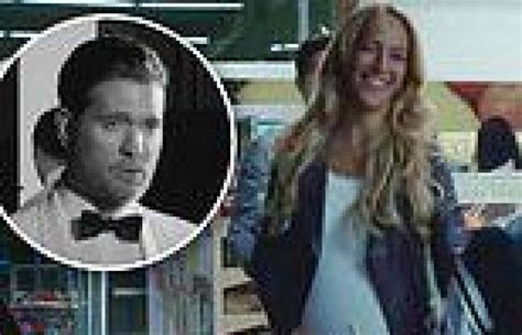 Michael Buble S Wife Luisana Lopilato Showcases Her Baby Bump In I Ll