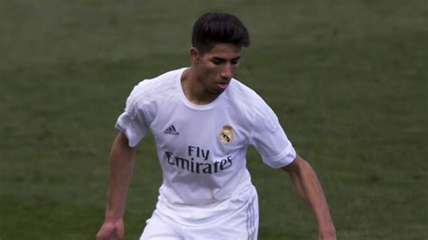 ⴰⵛⵔⴰⴼ ⵃⴰⴽⵉⵎⵉ ⵎⵓⵃ, arapça : Real Madrid vs. Tottenham Hotspur: Achraf Hakimi vs. Serge ...