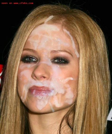 Avril Lavigne Massive Facial Cliqua
