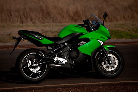 Colour options and price in india. Kawasaki Ninja 650R launched in India [Price ...