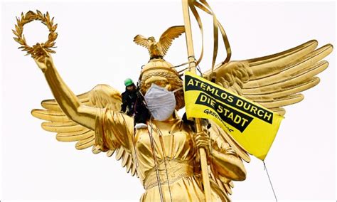 The site owner hides the web page description. 勝利女神 戴口罩抗空污 - 國際 - 自由時報電子報