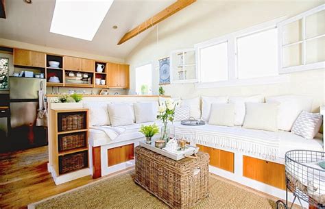 Whether you're outfitting a dorm, an apartment, or a smaller home, ashley homestore provides small space furniture with lasting quality and unique design. SUPER SMALL LIVING - A GENIUS 350 SQUARE FOOT BEACH COTTAGE | Nbaynadamas Furniture and Interior