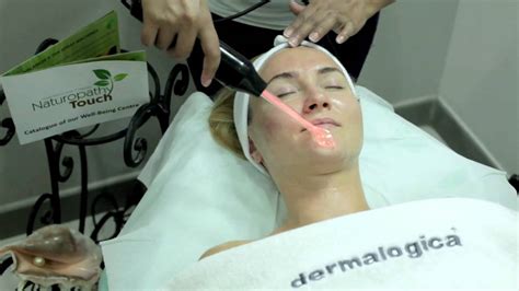 Best Facial In Dubai For Him And Her Naturopathy Touch Youtube