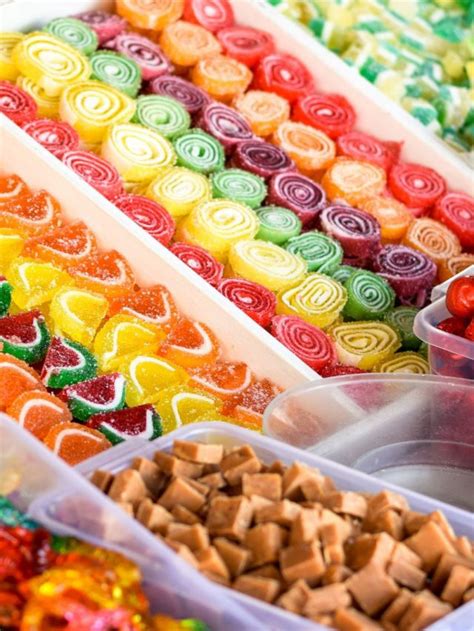 9 Candies That 90s Kids Would Remember