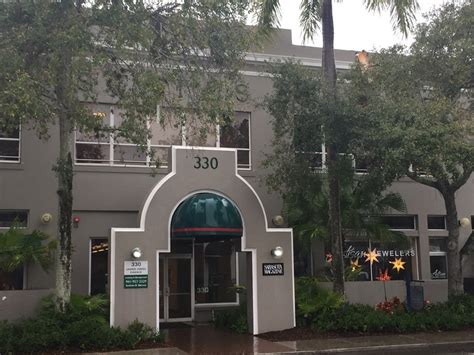 330 S Pineapple Ave Sarasota Fl 34236 Office Space For Lease