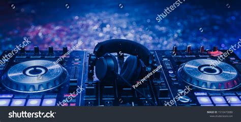 Club Concert Party Musical Edm Sound Stock Photo 1510473080 Shutterstock