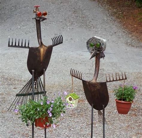 Love The Chicken Shovel Art Old Garden Tools Metal Garden Art