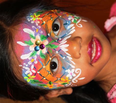 Hire Creative Faces Face Painting And Henna Tattoos Face Painter In