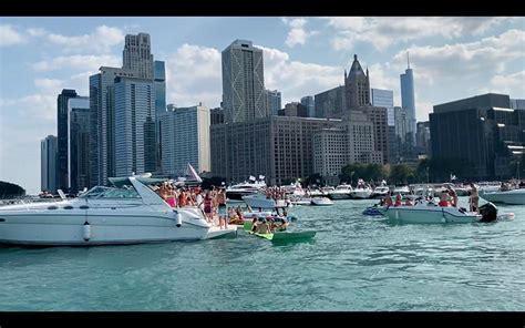 Chicago Scene Boat Party Chicagos Largest And Longest Running Boat