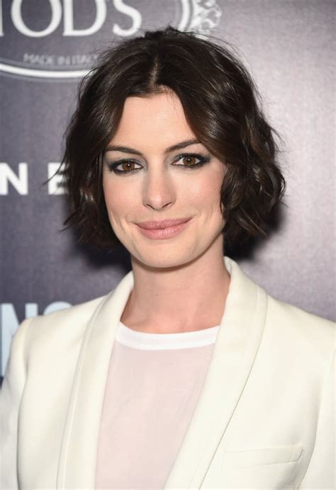 Anne Hathaway Best Celebrity Beauty Looks Of The Week Jan 19 2015