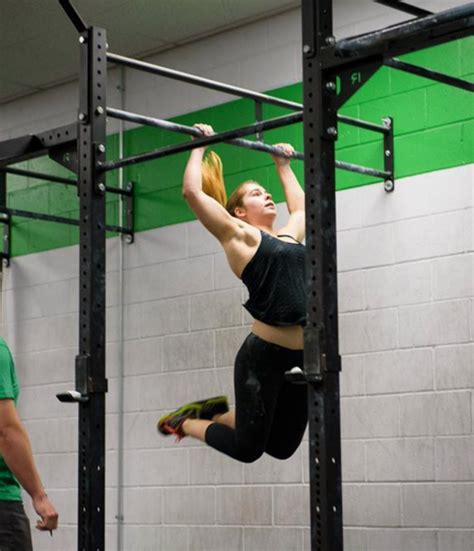 Butterfly Pull Up Breakdown The Pull Invictus Fitness