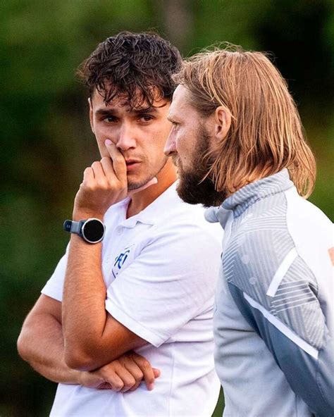 Zwischenbilanz Beim Fc Neustadt Es Wird Ein Langer Atem N Tig Sein