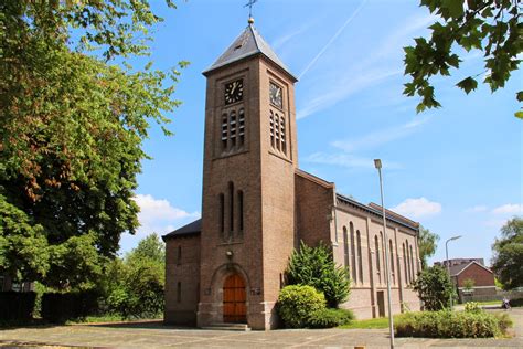 De gemeente telt 44.780 inwoners (1 januari 2021, bron: Koffieconcert Lindtse Kerk Zwijndrecht op 30 oktober