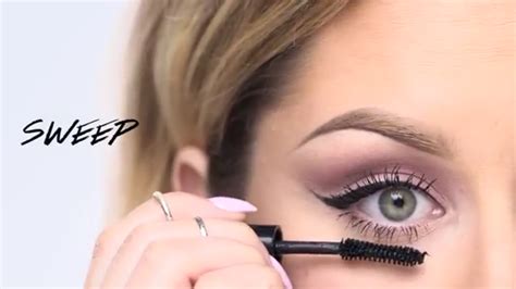 how to apply mascara look like pro photo video tutorials how to apply mascara eye