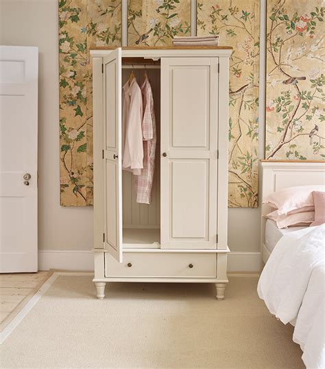 Best Wardrobes For Small Bedrooms Oak Furniture Land Blog