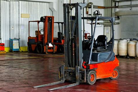 How To Look After Your Forklift Battery Maintenance Dos And Donts