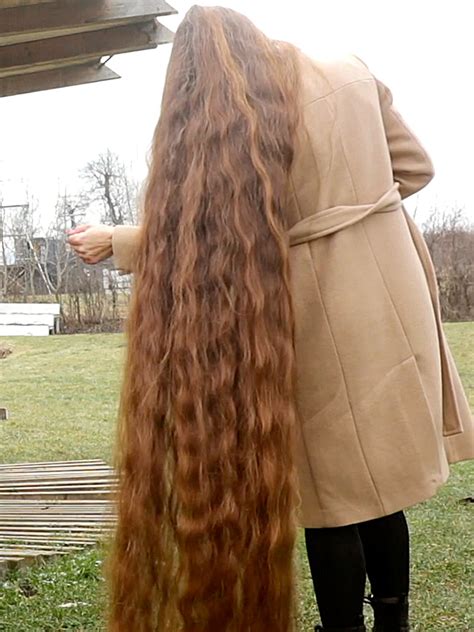 Video Some Of The Longest Hair You Have Ever Seen Realrapunzels