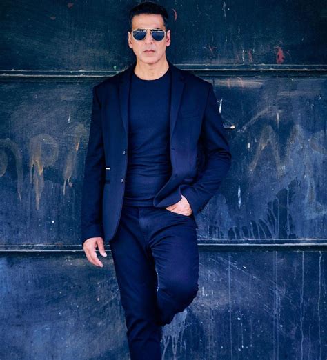 Akshay Kumar father daughter moment spreads smiles across social media