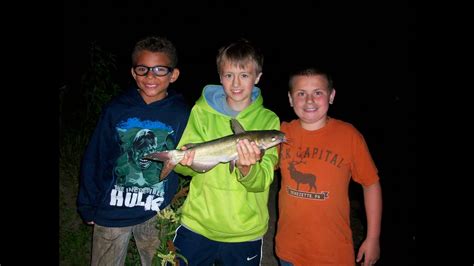 Kids Catfish Fishing The Allegheny River In Pa Youtube