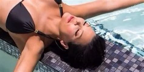 Kris Jenner Posts Bikini Photo Could Be Mistaken For One Of Her