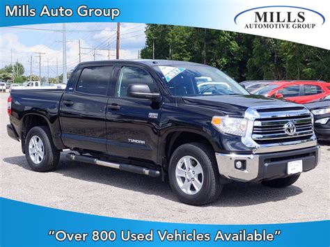 Pre Owned 2017 Toyota Tundra 4wd Sr5 4wd