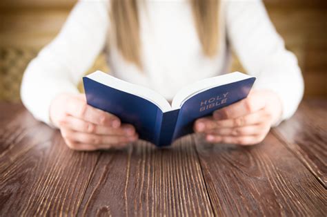 7 reasons why teen girls need to read the bible a wordy woman