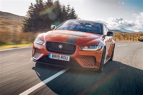 Jaguar Xe Sv Project 8 2019 Review Oracle Time