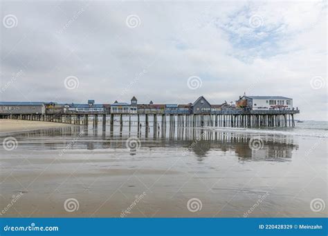 Famous Old Orchard Pier In Old Orchard Beach The Pier First Opened To