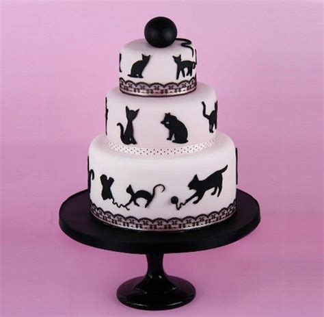 I made cat birthday cake. Black Cats Pink Birthday Cake | Black & White Cakes ...