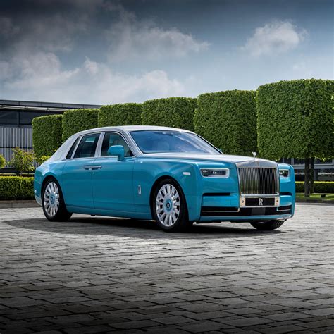 Rolls Royce Sets New Sales Record Carried By A Single Model Carbuzz